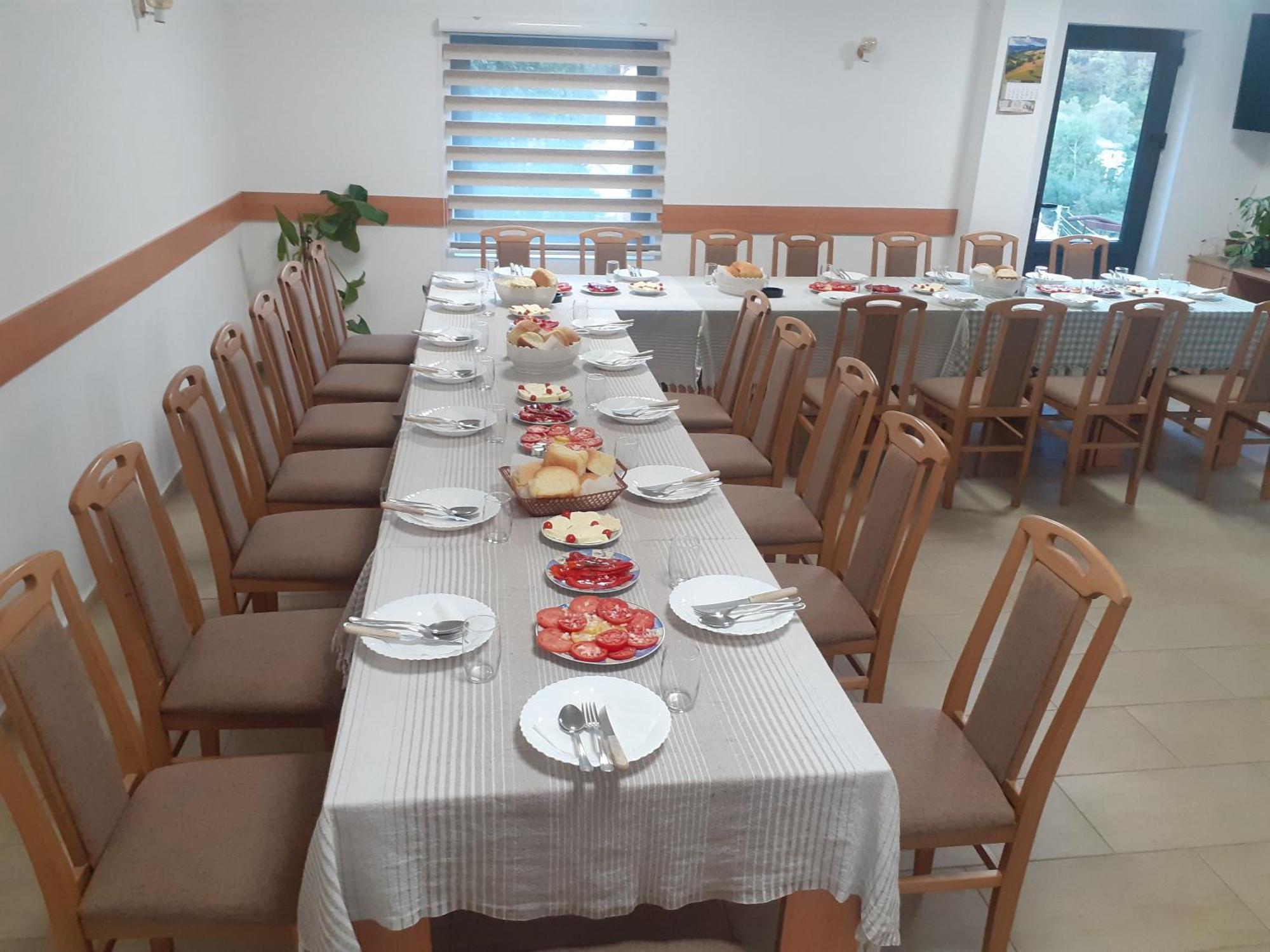 Bed and Breakfast Std Cvetkovic Crni Vrh Esterno foto